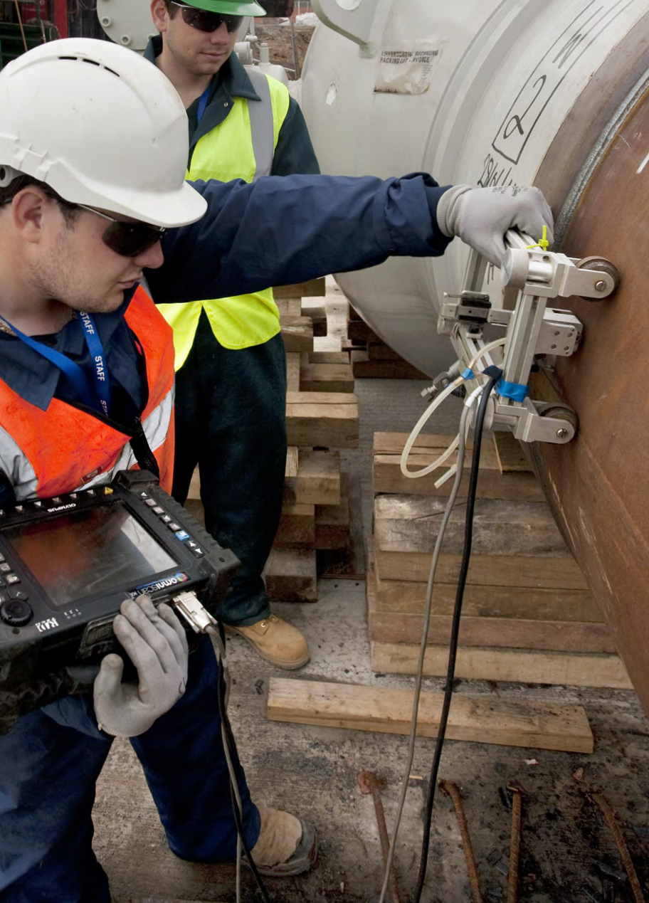 Omniscan And Operator (2).